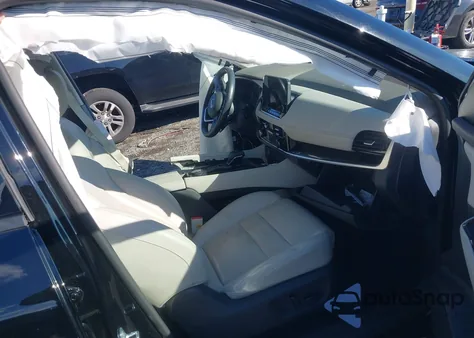 2023 Nissan Rogue Sl Intelligent Awd z USA, uszkodzony, nr VIN 5N1BT3CB2PC833852